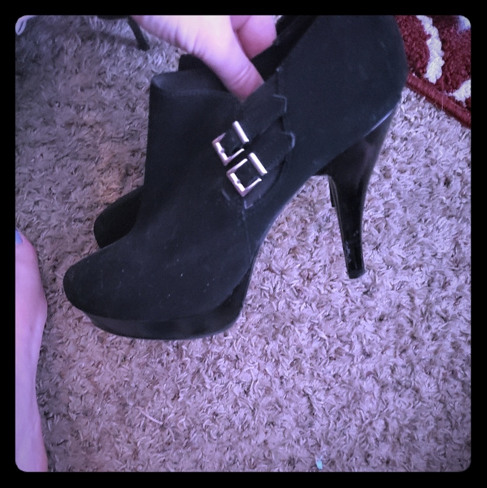 Black heels